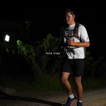Runner Photo 7606663