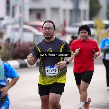 Runner Photo 7606665
