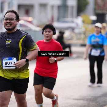 Runner Photo 7606671