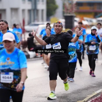 Runner Photo 7606688