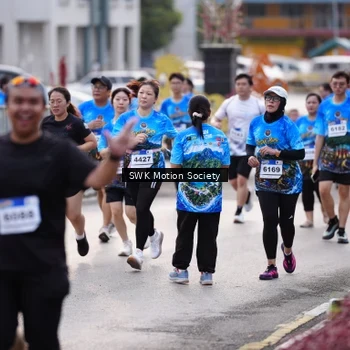 Runner Photo 7606690