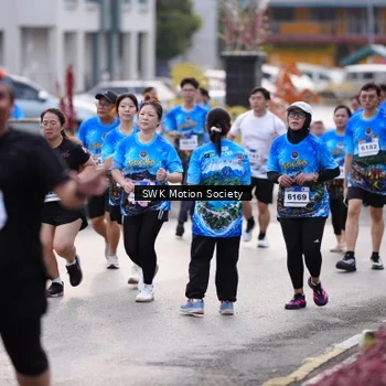 Runner Photo 7606691