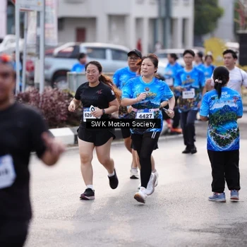 Runner Photo 7606693