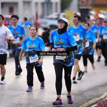 Runner Photo 7606699