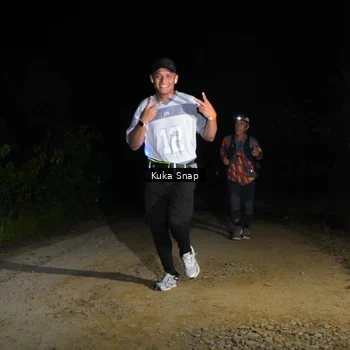 Runner Photo 7606702
