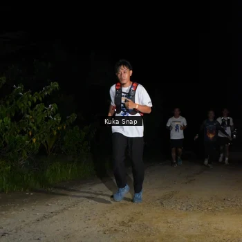 Runner Photo 7606706