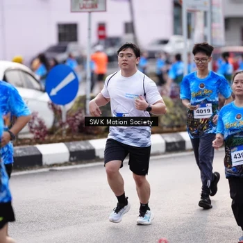 Runner Photo 7606707