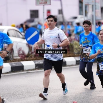 Runner Photo 7606708