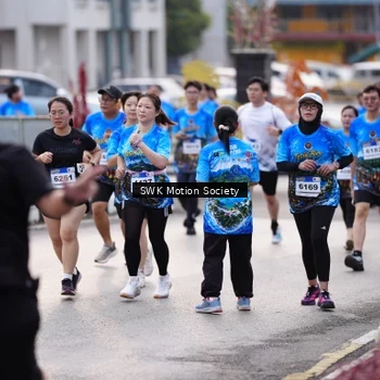 Runner Photo 7606713