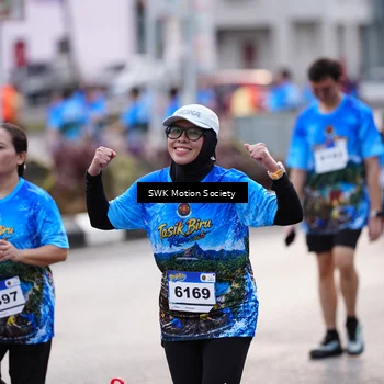 Runner Photo 7606715