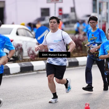 Runner Photo 7606726