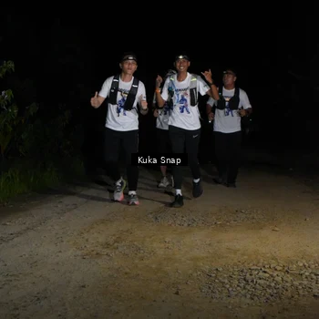 Runner Photo 7606732