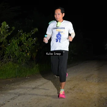 Runner Photo 7606753