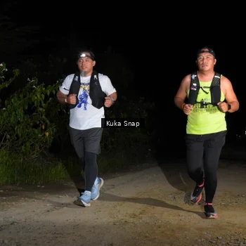 Runner Photo 7606757