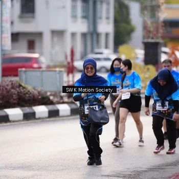 Runner Photo 7606831