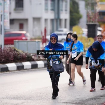 Runner Photo 7606833