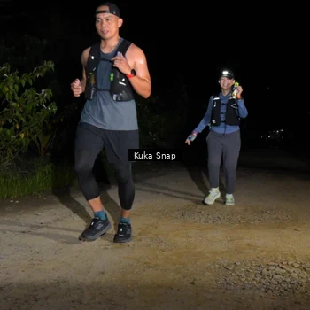 Runner Photo 7606843