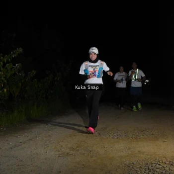 Runner Photo 7606853