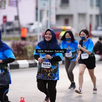 Runner Photo 7606857