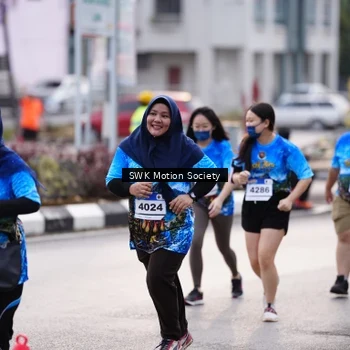 Runner Photo 7606863
