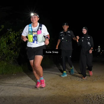 Runner Photo 7606888