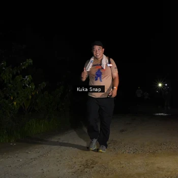 Runner Photo 7606895