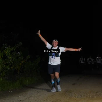 Runner Photo 7606912