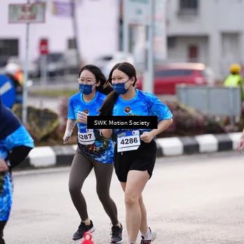 Runner Photo 7606915