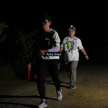 Runner Photo 7606917