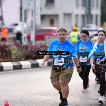 Runner Photo 7606921