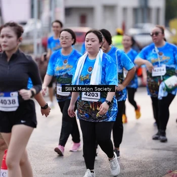 Runner Photo 7606923