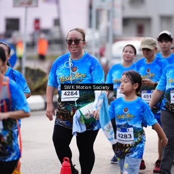 Runner Photo 7606966