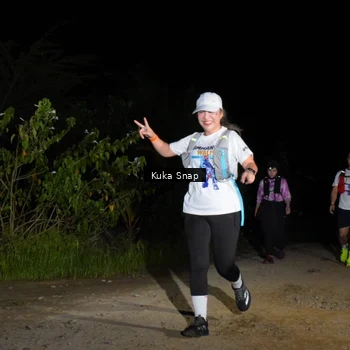 Runner Photo 7606982