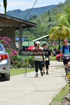 Runner Photo 76070