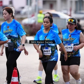 Runner Photo 7607004
