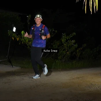 Runner Photo 7607006