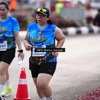 Runner Photo 7607012