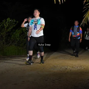 Runner Photo 7607063