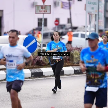 Runner Photo 7607069