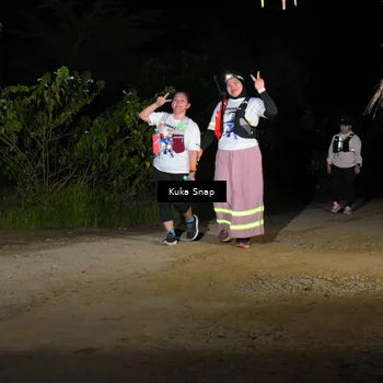 Runner Photo 7607072