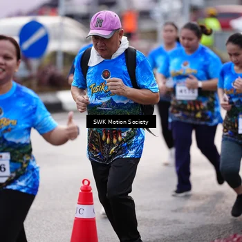 Runner Photo 7607078