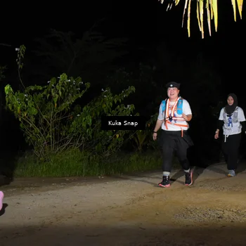 Runner Photo 7607094