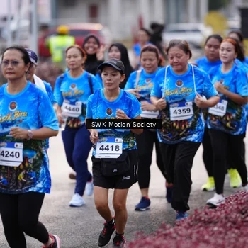 Runner Photo 7607101