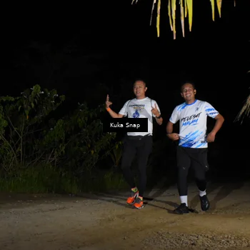 Runner Photo 7607182