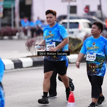 Runner Photo 7607183