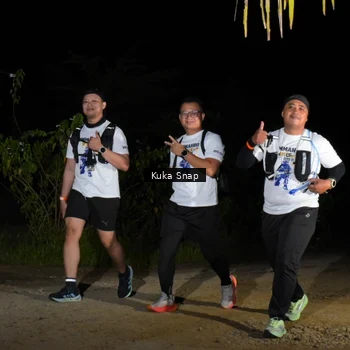 Runner Photo 7607222