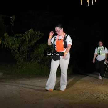 Runner Photo 7607243
