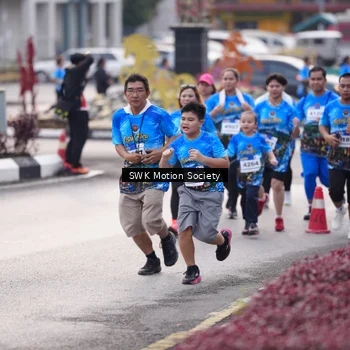 Runner Photo 7607247