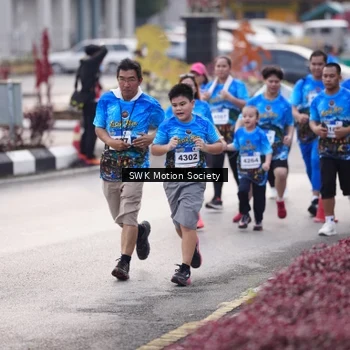 Runner Photo 7607256