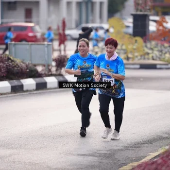 Runner Photo 7607273